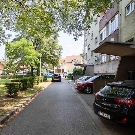Bright 2Bdr Apartment With A Balcony Загреб Екстериор снимка