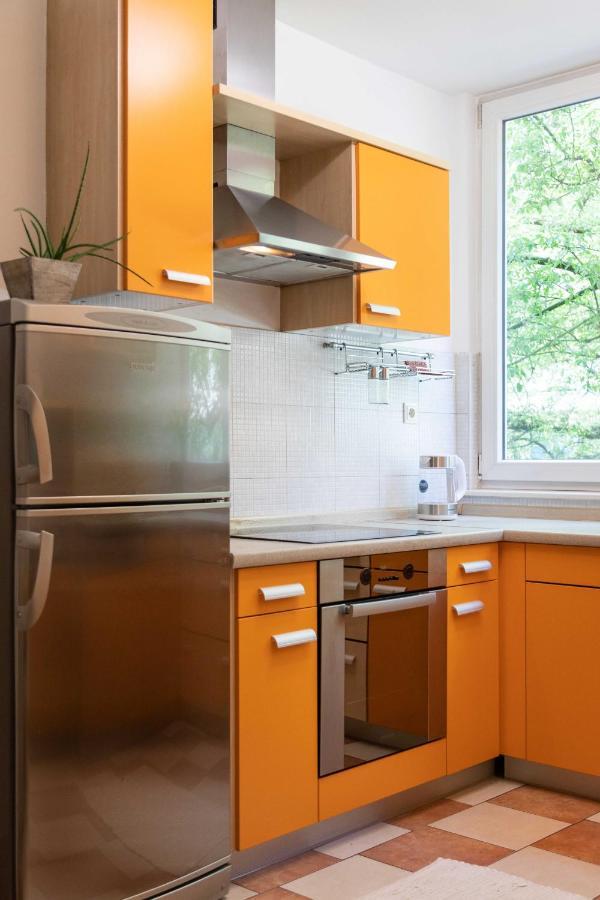 Bright 2Bdr Apartment With A Balcony Загреб Екстериор снимка
